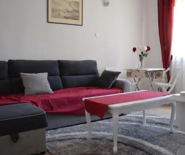 Marianum Appartement *